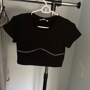 Black baby tee